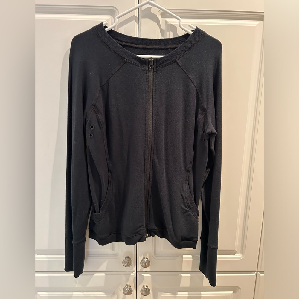 Lululemon Ladies Black Soft Zip Up Jacket Size 10US